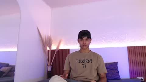 Snapshot of zander_2120 chatting on 31, 1, 2025 Zander online show from 31, 1, 2025