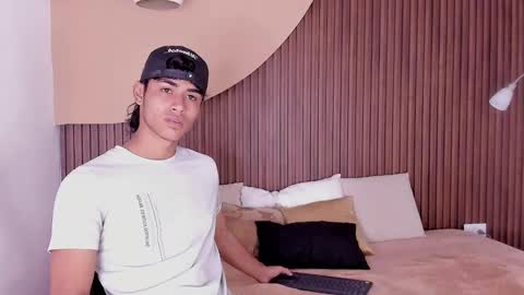 Snapshot of zander_2120 chatting on 9, 3, 2025 Zander online show from 9, 3, 2025