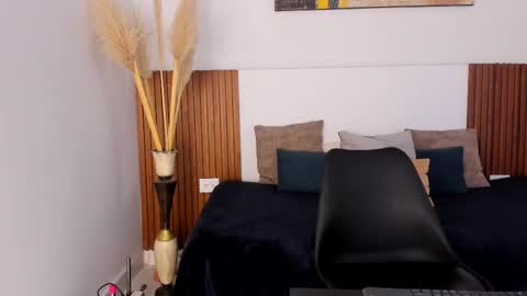 Snapshot of zander_2120 chatting on 20, 9, 2025 Zander online show from 20, 9, 2025