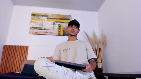 Snapshot of zander_2120 chatting on 3, 10, 2025 Zander online show from 3, 10, 2025