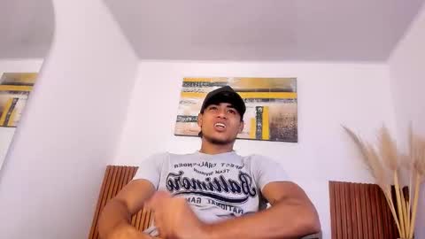 Snapshot of zander_2120 chatting on 11, 10, 2025 Zander online show from 11, 10, 2025