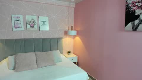 Zara Sweet  online show from 7, 11, 2025