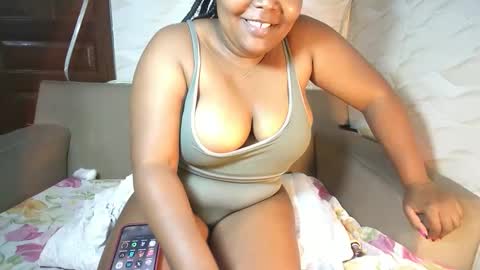 Snapshot of zara_dane chatting on 29, 9, 2025 Zara Dane online show from 29, 9, 2025