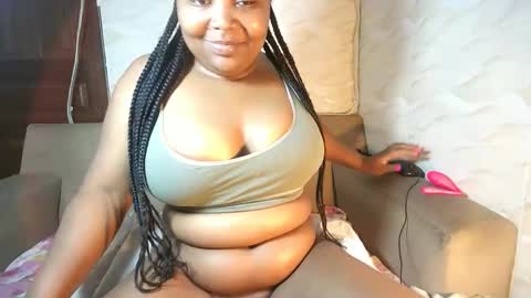 Snapshot of zara_dane chatting on 3, 10, 2025 Zara Dane online show from 3, 10, 2025