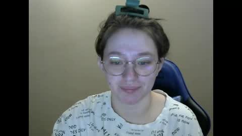 chaturcum online show from 10, 2, 2025