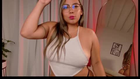 Snapshot of zara_nova chatting on 11, 1, 2026 Zara Nova online show from 11, 1, 2026