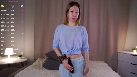 Criss  online show from 10, 11, 2025