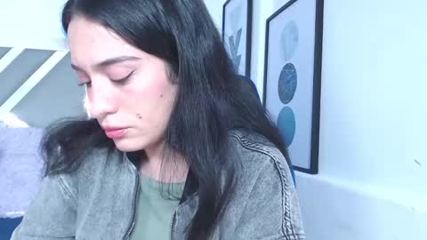 Snapshot of zaradames_ chatting on 22, 12, 2024 zaradames_ online show from 22, 12, 2024