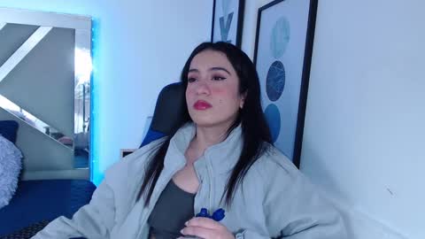 Snapshot of zaradames_ chatting on 23, 12, 2024 zaradames_ online show from 23, 12, 2024