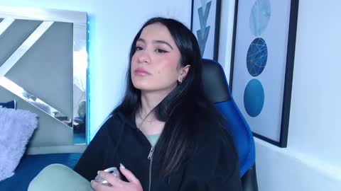 Snapshot of zaradames_ chatting on 28, 12, 2024 zaradames_ online show from 28, 12, 2024
