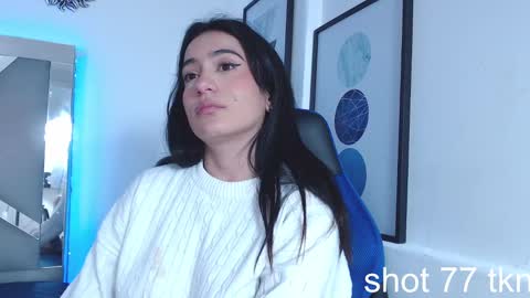 Snapshot of zaradames_ chatting on 6, 1, 2025 zaradames_ online show from 6, 1, 2025