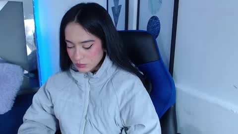 Snapshot of zaradames_ chatting on 13, 1, 2025 zaradames_ online show from 13, 1, 2025