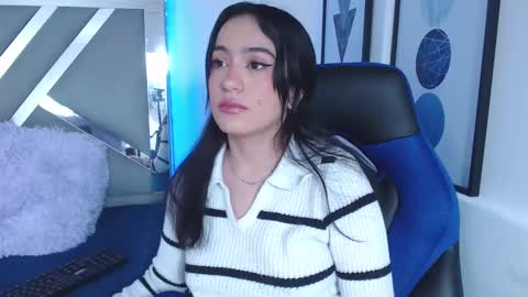 Snapshot of zaradames_ chatting on 15, 1, 2025 zaradames_ online show from 15, 1, 2025