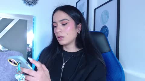 Snapshot of zaradames_ chatting on 16, 1, 2025 zaradames_ online show from 16, 1, 2025