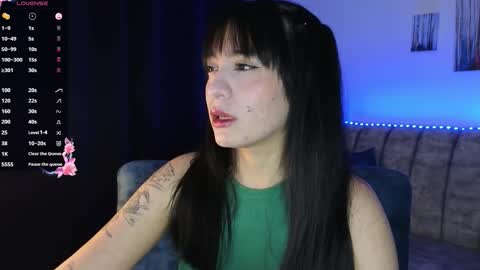 Snapshot of zaradames_ chatting on 5, 10, 2025 zaradames_ online show from 5, 10, 2025
