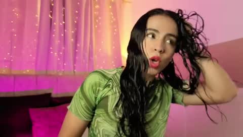 Snapshot of zaradulce chatting on 2, 6, 2026 Zara . online show from 2, 6, 2026