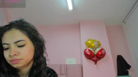 Zarah  online show from 8, 10, 2025