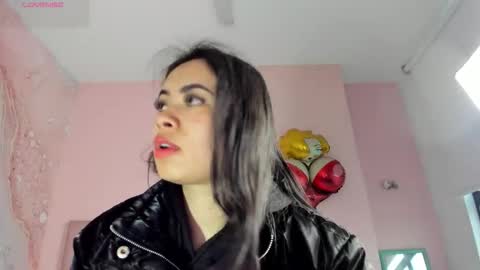 Zarah  online show from 16, 12, 2025