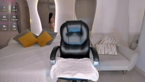 Zara  online show from 15, 3, 2026