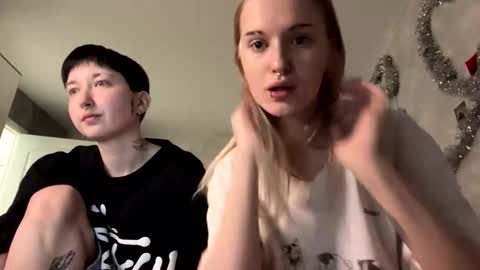 Snapshot of zaramontel chatting on 19, 12, 2025 zaramontel online show from 19, 12, 2025