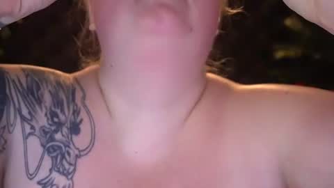 Snapshot of zarareign_ chatting on 29, 6, 2026 Lola online show from 29, 6, 2026