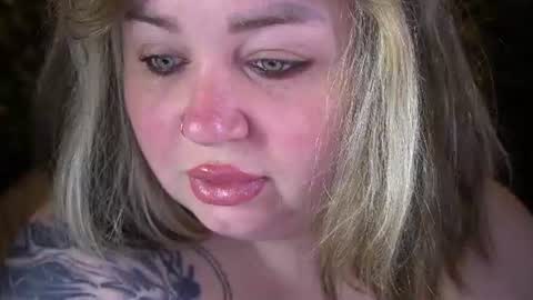 Snapshot of zarareign_ chatting on 1, 7, 2026 Lola online show from 1, 7, 2026