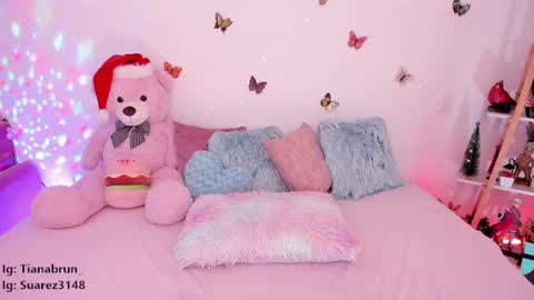 Snapshot of zaratorres_ chatting on 8, 1, 2025 Zara online show from 8, 1, 2025