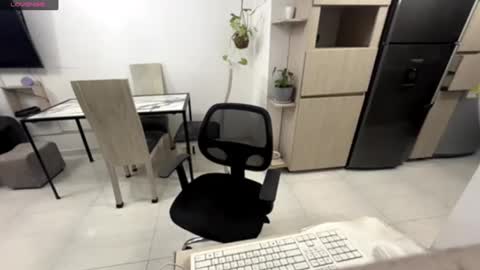 ZARAY CLOVER online show from 13, 2, 2025