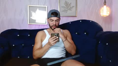 Snapshot of zarekfox chatting on 26, 9, 2025 Zarek online show from 26, 9, 2025