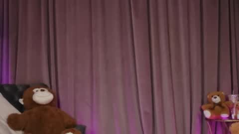 zariaavera online show from 31, 3, 2026