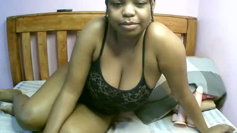 Snapshot of zariamonet chatting on 25, 6, 2026 zariamonet online show from 25, 6, 2026