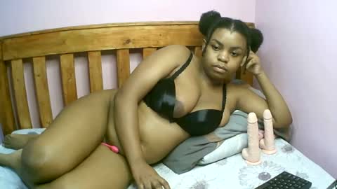 Snapshot of zariamonet chatting on 3, 7, 2026 zariamonet online show from 3, 7, 2026