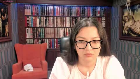 Snapshot of zarifabevi chatting on 12, 9, 2025 Zarifa online show from 12, 9, 2025