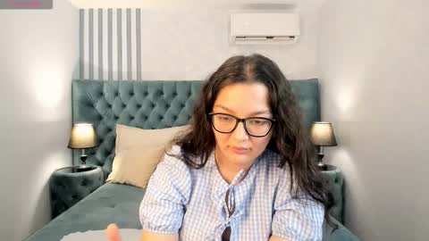 Snapshot of zarifabevi chatting on 29, 11, 2025 Zarifa online show from 29, 11, 2025