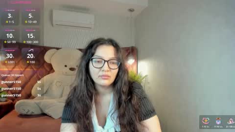 Snapshot of zarifabevi chatting on 1, 12, 2025 Zarifa online show from 1, 12, 2025