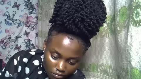 Snapshot of zarinamarlin chatting on 26, 6, 2026 zarinamarlin online show from 26, 6, 2026