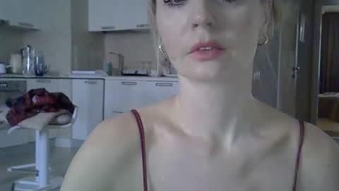 Zarina Swift online show from 3, 2, 2026