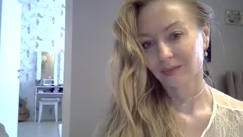Zarina Swift online show from 27, 5, 2026