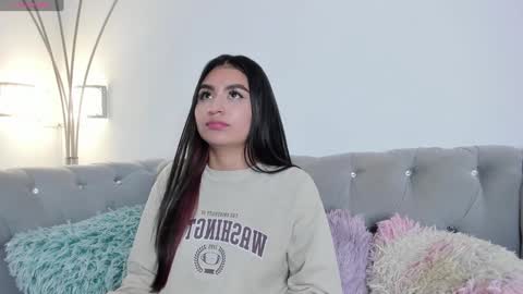  Zayda  online show from 13, 1, 2025