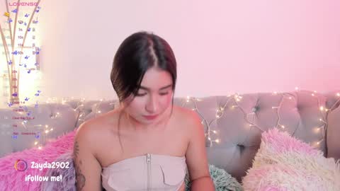  Zayda  online show from 24, 1, 2025