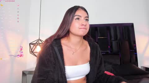  Zayda  online show from 10, 2, 2025