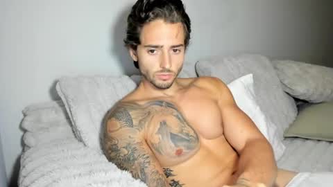 Snapshot of zaylanez chatting on 13, 5, 2026 Zay lanez online show from 13, 5, 2026