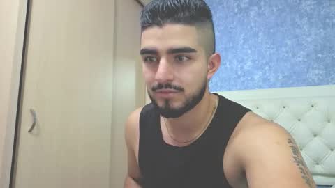 Snapshot of zayn_maximoff chatting on 14, 11, 2025 ZAYN MAXIMOFF online show from 14, 11, 2025