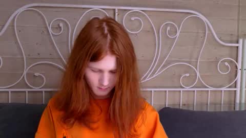 Snapshot of zaynginger chatting on 30, 10, 2025 ZAYN online show from 30, 10, 2025