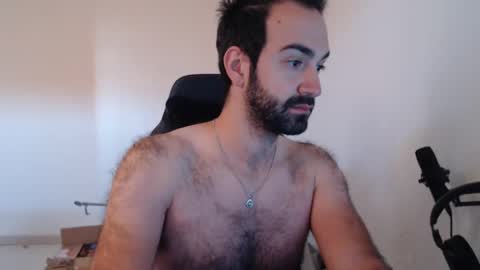 Snapshot of zazou3113 chatting on 4, 12, 2024 Grizzly Bear online show from 4, 12, 2024