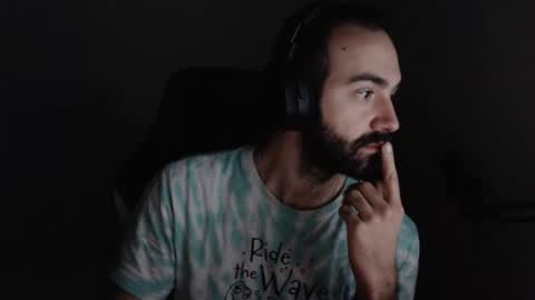 Snapshot of zazou3113 chatting on 18, 12, 2024 Grizzly Bear online show from 18, 12, 2024