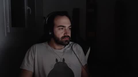 Snapshot of zazou3113 chatting on 6, 1, 2025 Grizzly Bear online show from 6, 1, 2025