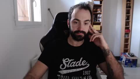 Snapshot of zazou3113 chatting on 31, 1, 2025 Grizzly Bear online show from 31, 1, 2025