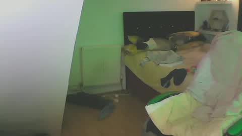 Snapshot of zedbooy chatting on 13, 12, 2024 Zed online show from 13, 12, 2024