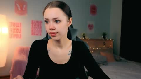 Lara online show from 13, 2, 2026